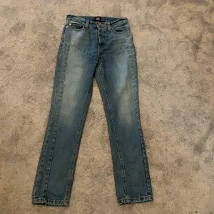 BDG Urban Outfitters jeans / size 25 / medium wash
